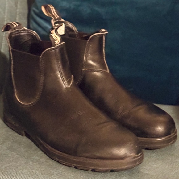 Blundstone Men's US11 (Au10) Excellent Used Condition, worn a handful of times. - Picture 3 of 5